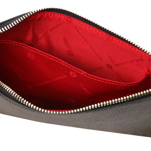 Diva - Leather clutch with chain strap